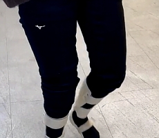 �F���ٸ� ������ ī���