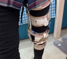 �ҾƸ������� Ƽ�֡�